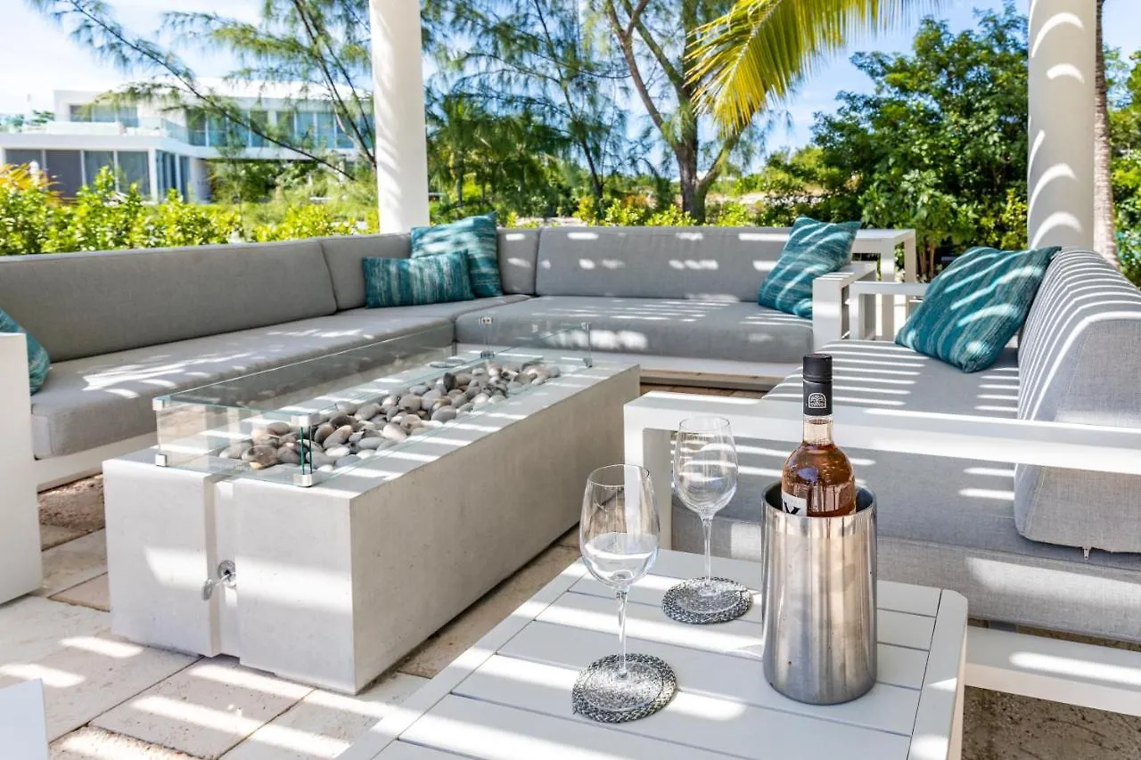Seagrace Villa